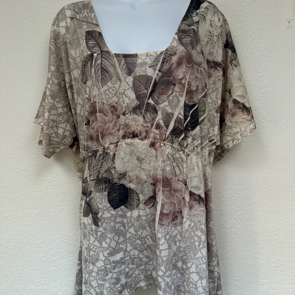 Closet Full XL Cream Floral Gem Flowy Blouse